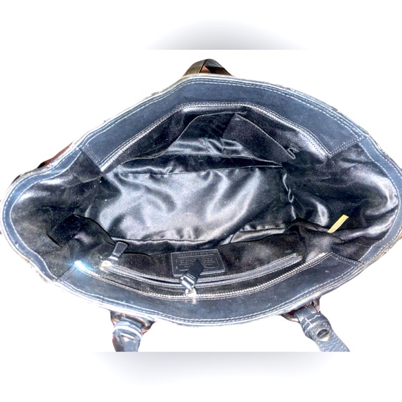 Coach black leather shoulder bag - Picture 2 of 8